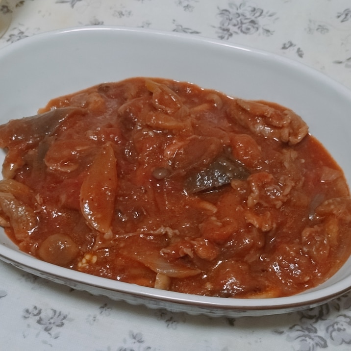 缶詰で簡単♪ラム肉と夏野菜のトマト煮込み